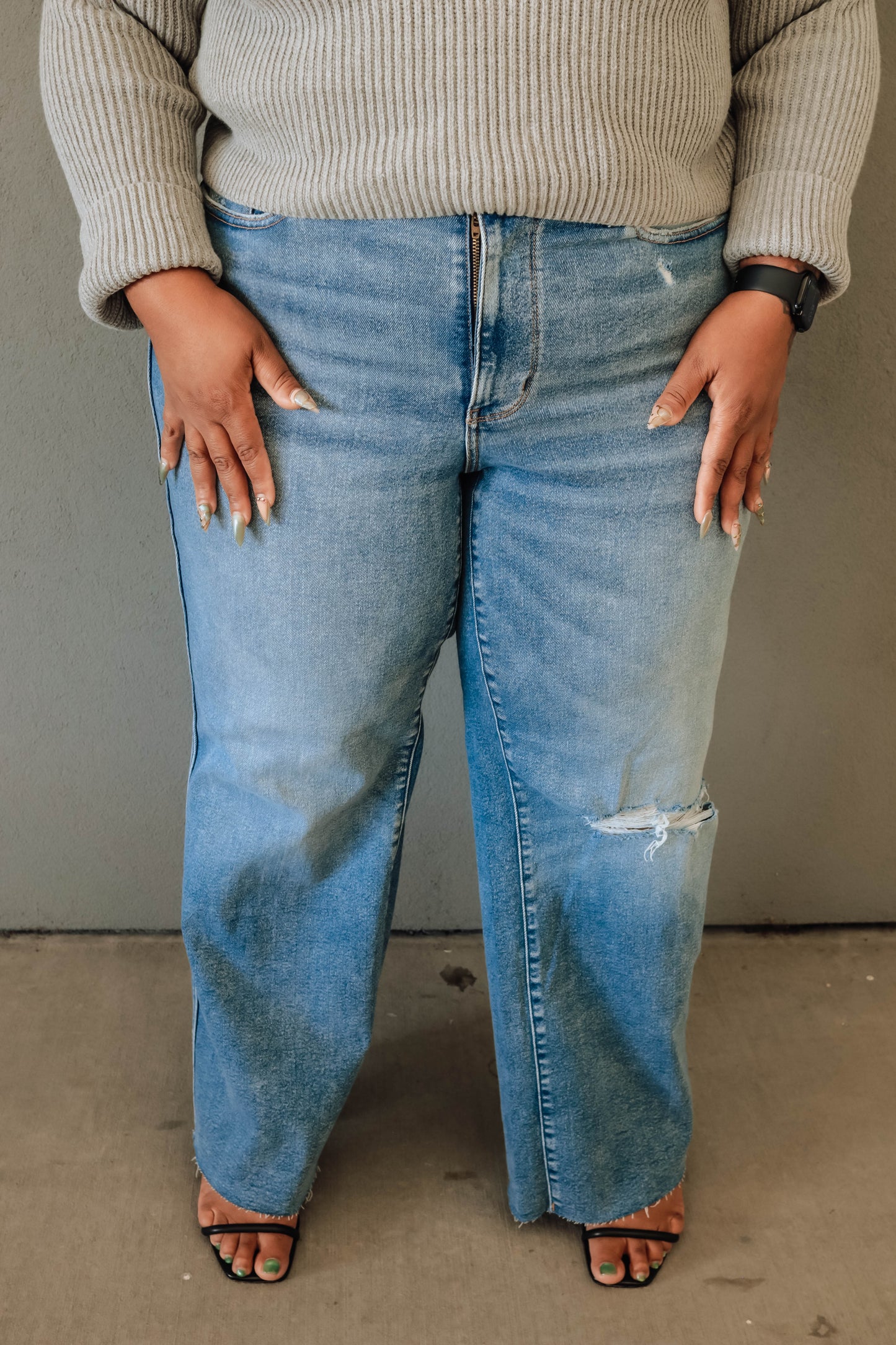 Judy Blue Medium Wash Wide Leg - Curvy