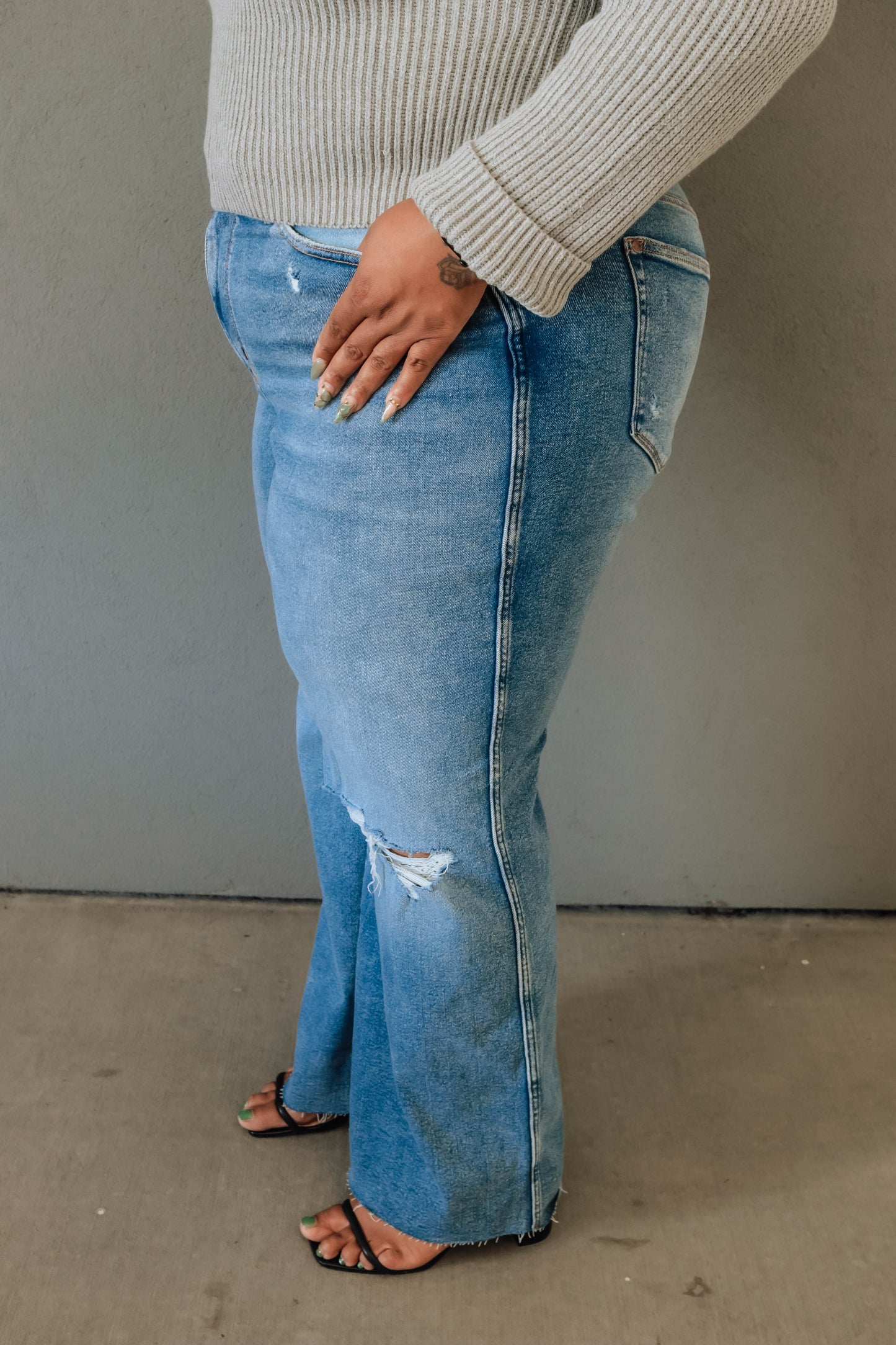 Judy Blue Medium Wash Wide Leg - Curvy