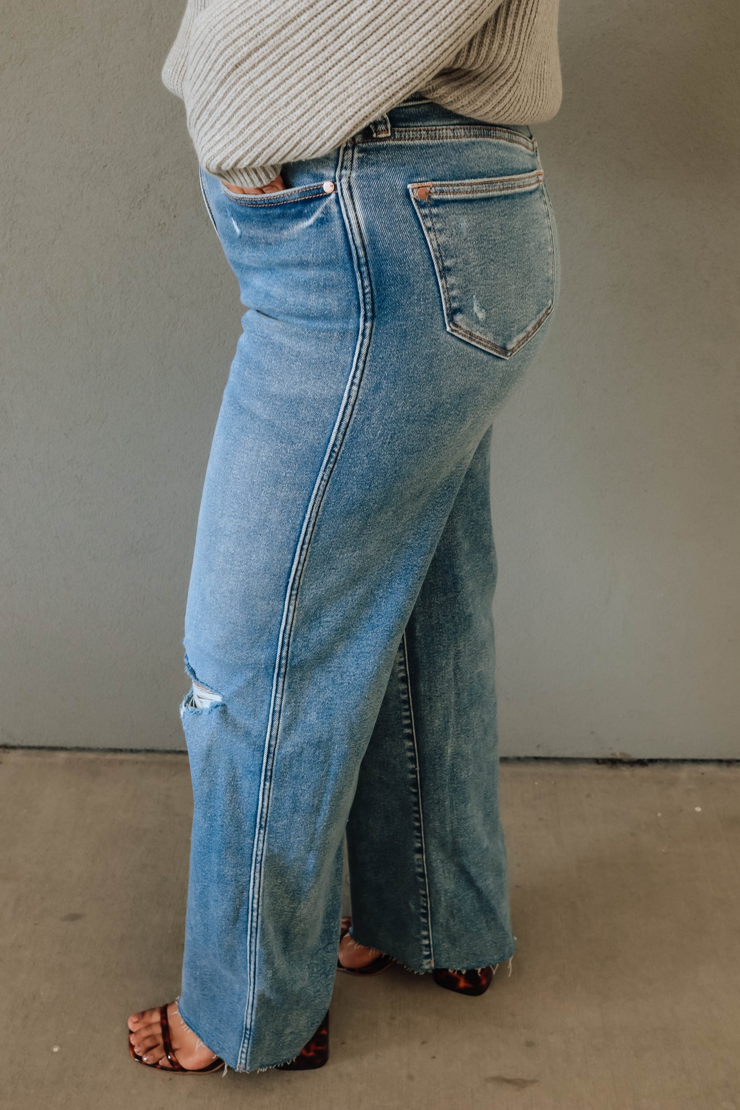 Judy Blue Medium Wash Wide Leg