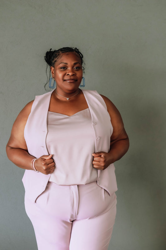 The Elara Vest Curvy- Lavender