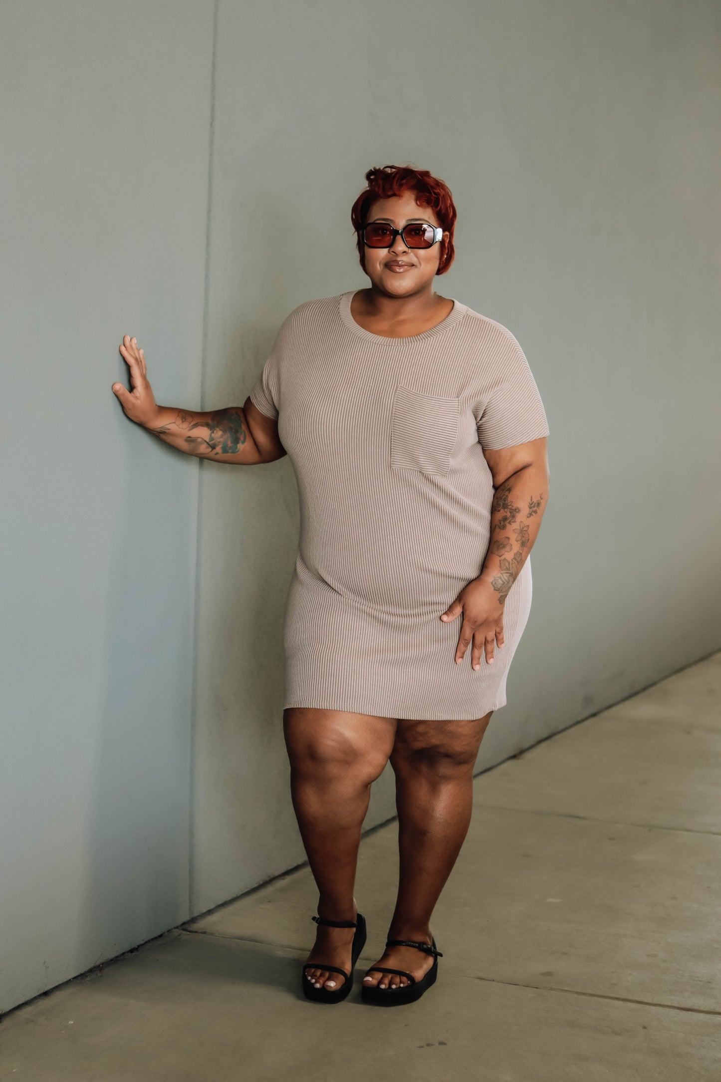 Lonnie Dress Curvy - Tan