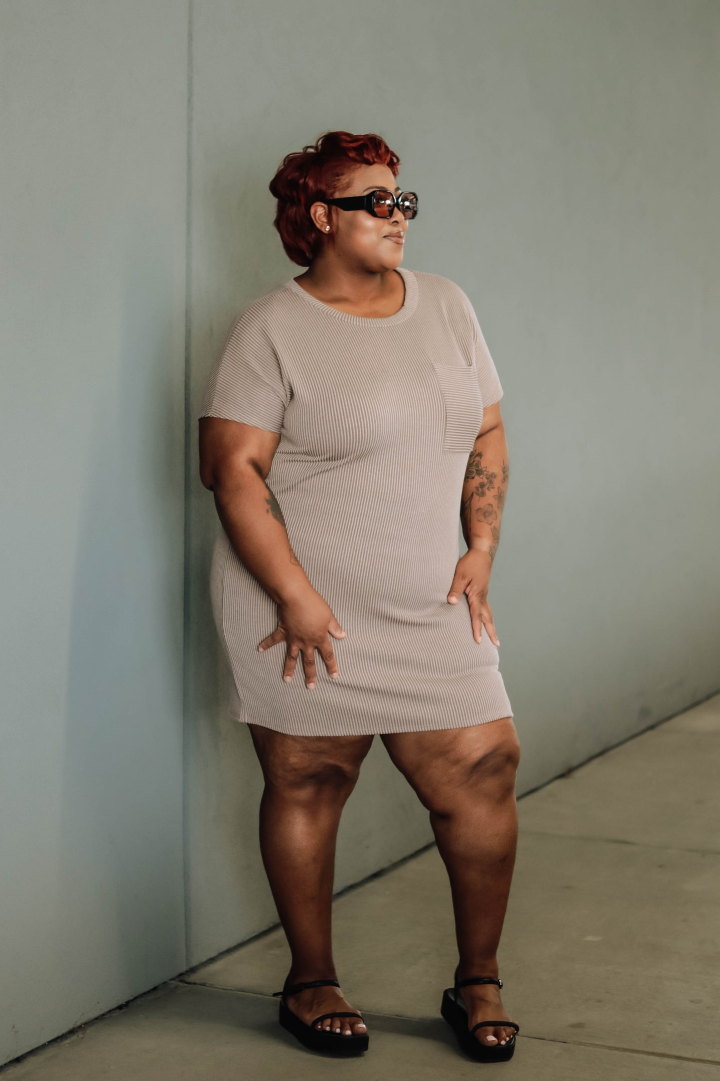 Lonnie Dress Curvy - Tan