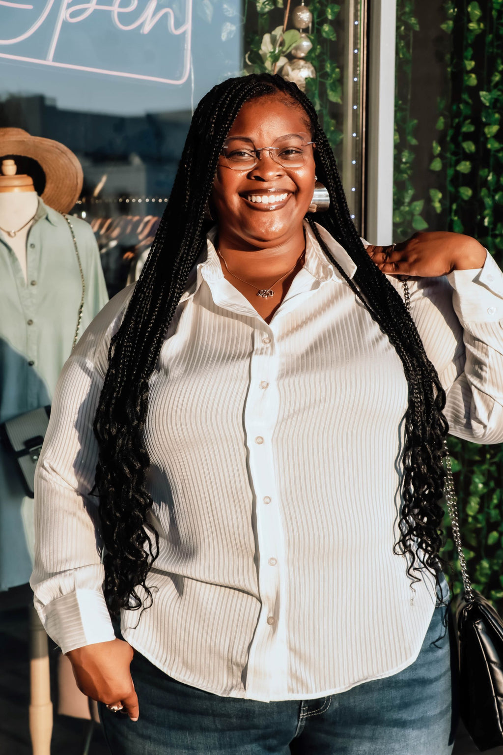 Top Notch Button Down Blouse Curvy- White