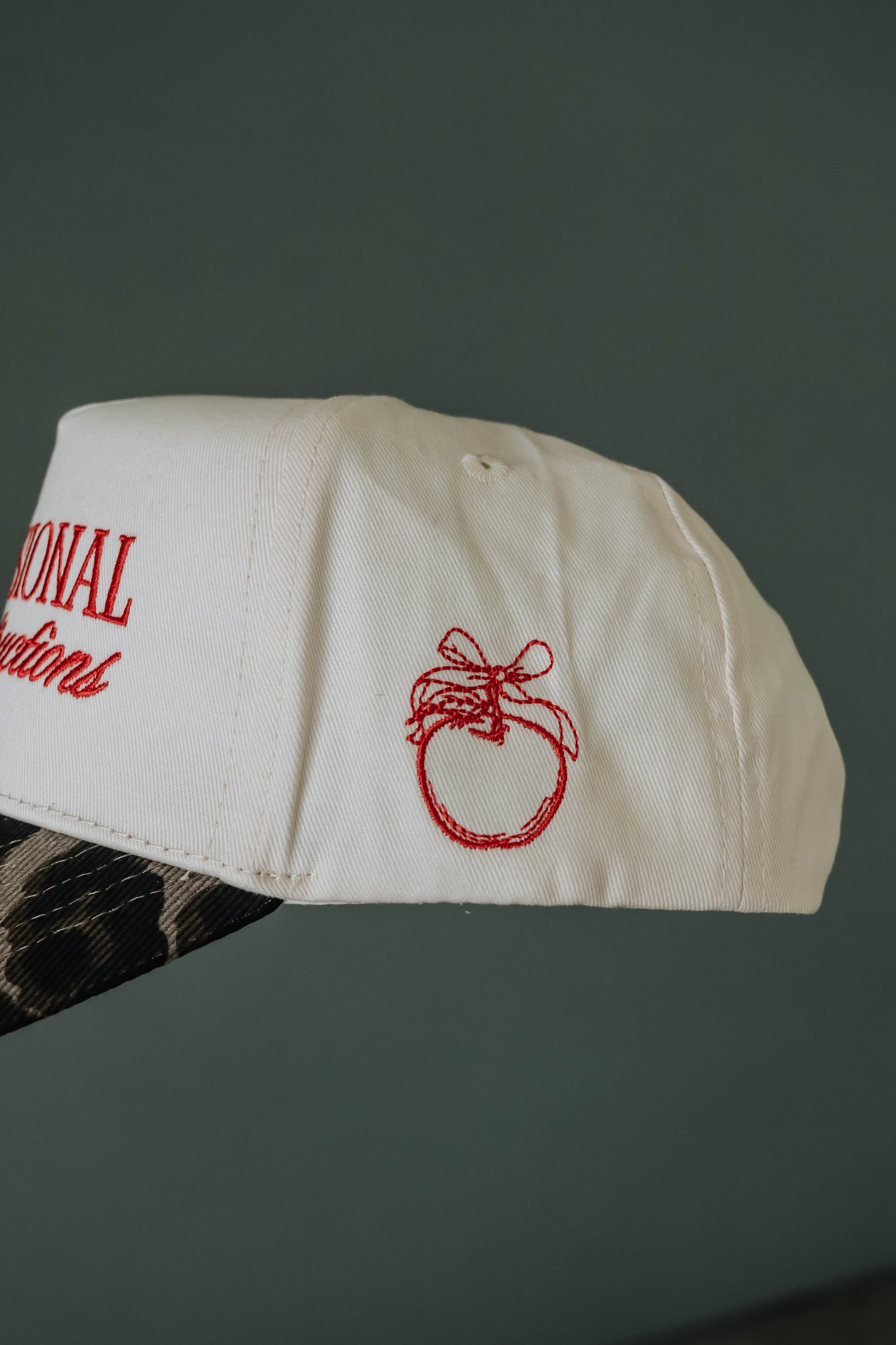 Professional Repeater of Instructions - Leopard Vintage Hat