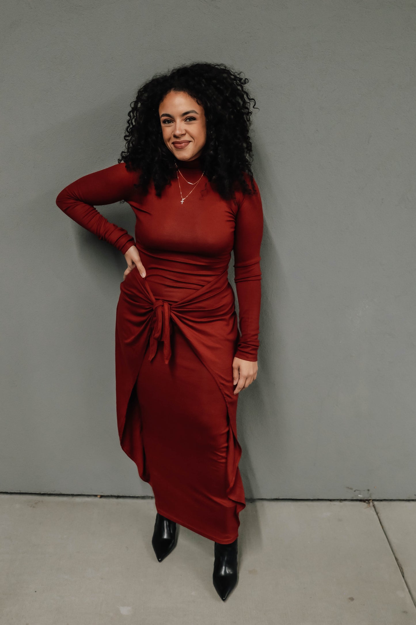 Ciara Maxi dress w/ wrap knot tie - Maroon
