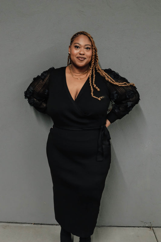 Wrap me up LBD Curvy - Black