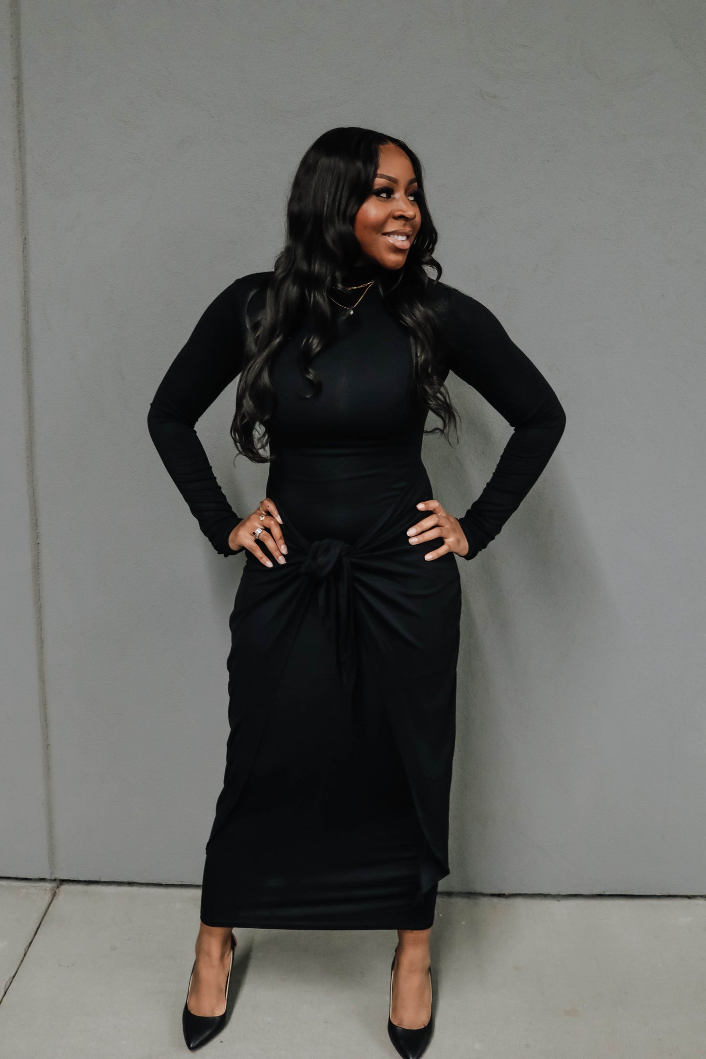 Ciara Maxi dress w/ wrap knot tie - Black