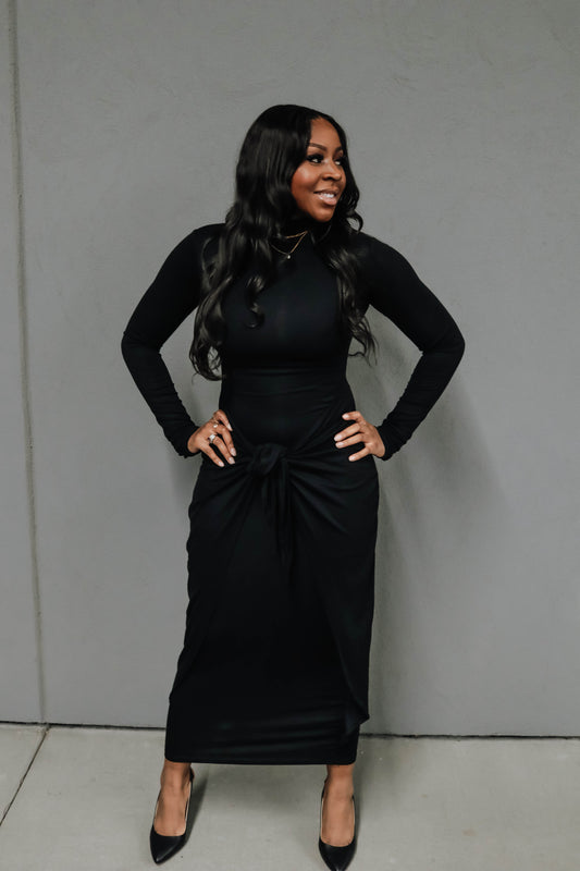 Ciara Maxi dress w/ wrap knot tie - Black