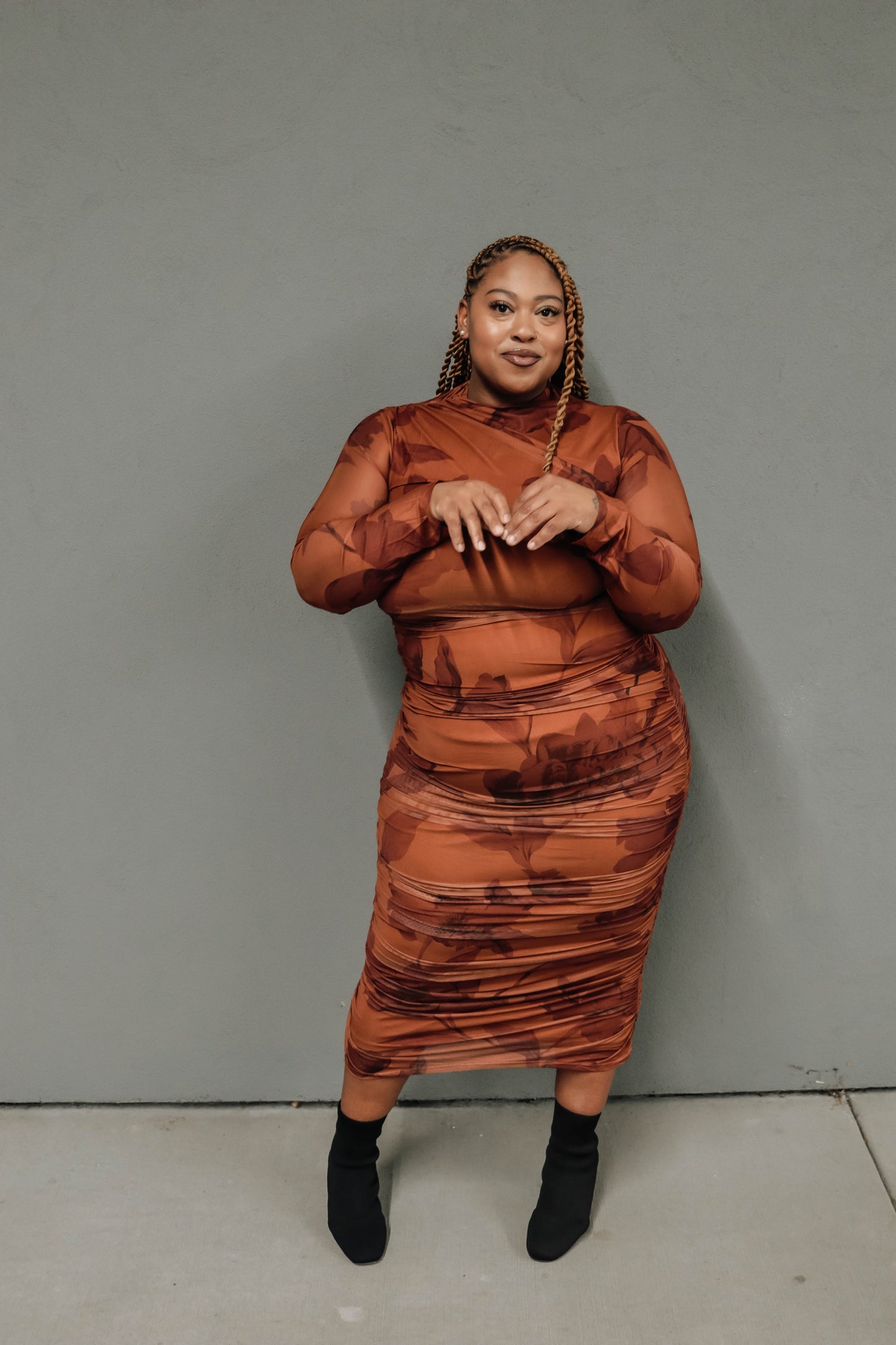 Amber mesh midi dress - Curvy