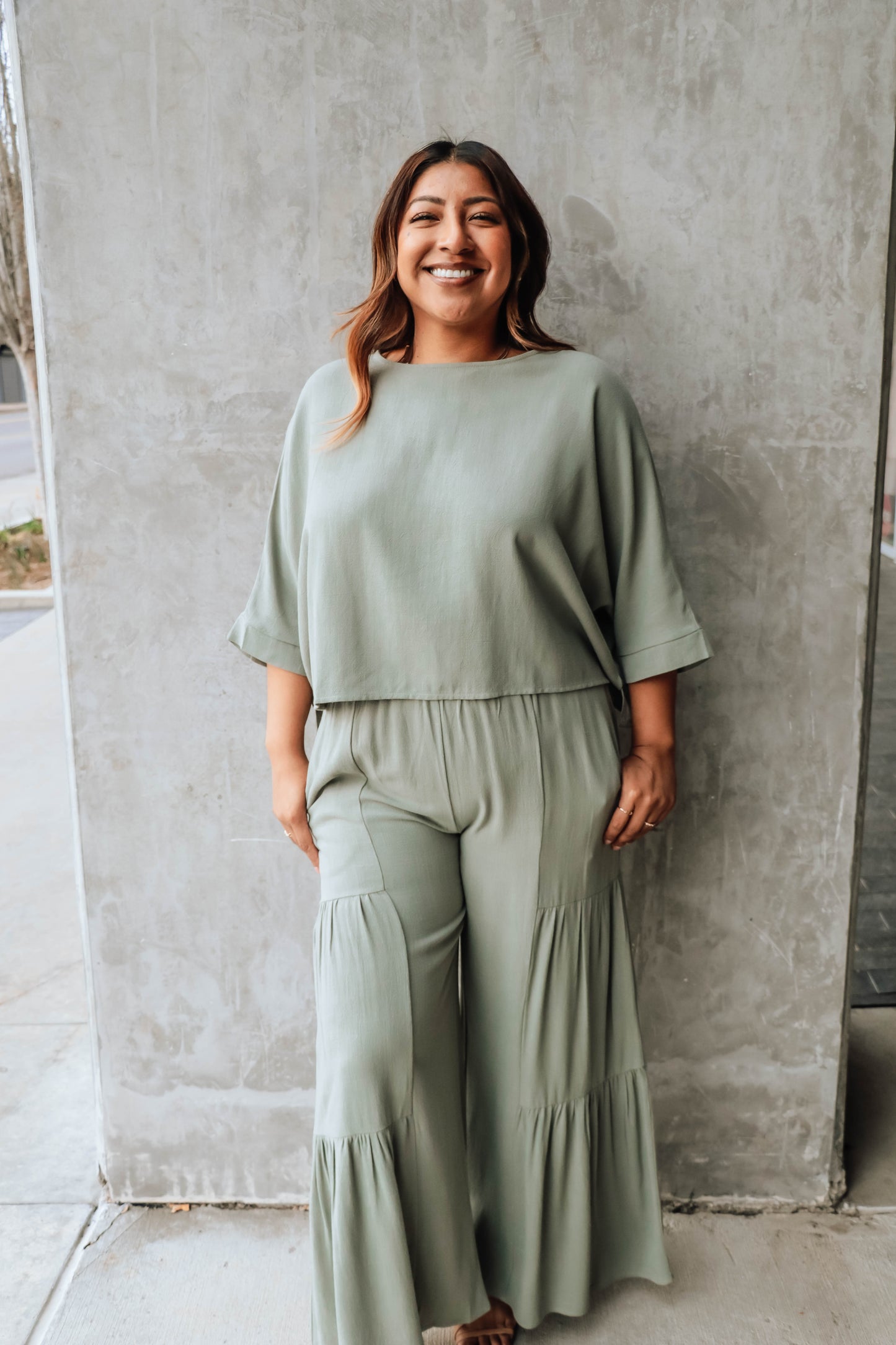 Carmen Flowy Soft Linen Pants - Sage